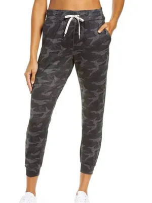 Vuori Performance Jogger Size Small in Black Camo thumbnail 7