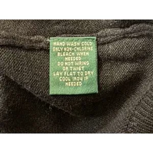 Lauren Ralph Lauren Sweater in Black Silk and Cashmere Blend sz. Medium thumbnail 8