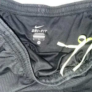 Nike Dri-Fit Shorts thumbnail 3