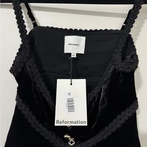 NWT Reformation Minna Velvet Top Black Size 0 thumbnail 5