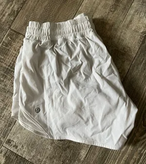Hotty Hot Short 2.5” thumbnail 2