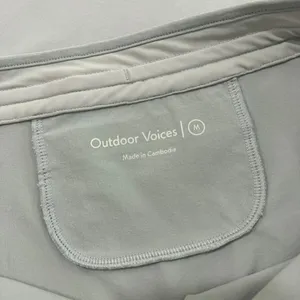 Outdoor Voices Rectrek Skirt Light Grey Athletic Hiking Mini Skirt Womens Medium thumbnail 4