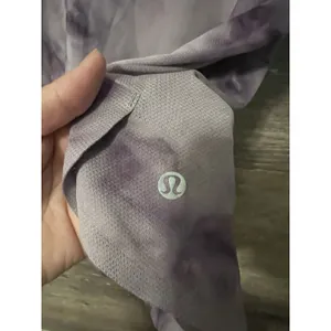 Lululemon Top Always Agile Short Sleeve Marble Purple Sz L Women thumbnail 2