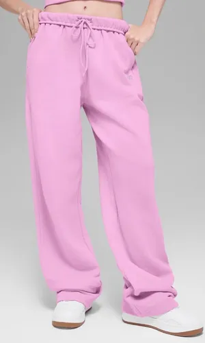 Alo Yoga NWT Accolade Straight Leg Sweatpants Candy Heart Pink Size M thumbnail 1
