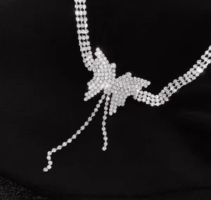 Women‘s Full Rhinestones Butterfly Pendant Choker Necklace thumbnail 4