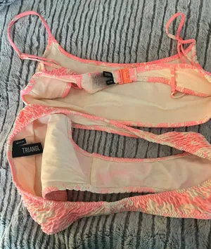 Triangl Bikini thumbnail 3