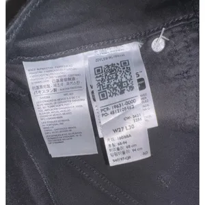 New Levis 314 Shaping Straight Black Jeans Womens 27x30 4 Short Minimalist Basic thumbnail 8