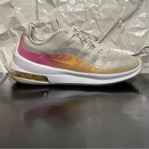 Nike Air Max Axis White / Pink Women's Running Shoes Size 8.5M thumbnail 10