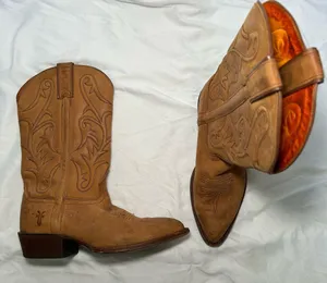Frye vintage tan western cowboy pull on pointed toe boots women’s shoe size 7.5 thumbnail 1