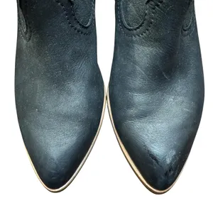 Frye Booties Womens Size‎ 7 Black Leather Ankle Zip Pointed Toe Western 3475038 thumbnail 2