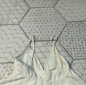 White flowy tank Size XXS thumbnail 2