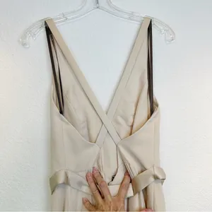 White by Vera Wang Cream Chiffon V Neck Cross Back Full Length Gown Size 4 thumbnail 11