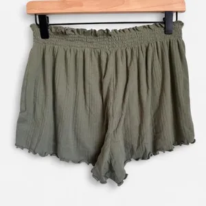 Aerie High Waisted Olive Green Ribbed Seamless Shorts Size M thumbnail 1