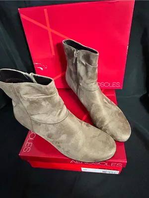Aerosoles Red Light Taupe Fabric Mid-Heel Ankle Boots Women’s 8M thumbnail 3