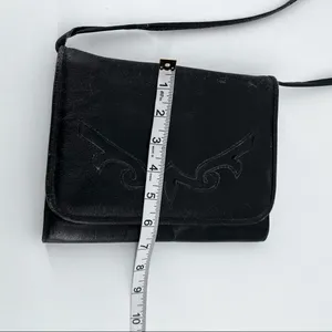 Vintage black leather cross‎ Body purse bag shoulder bag Tooled mid century thumbnail 8