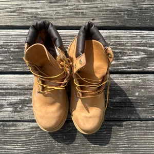 Timberland 6 Inch Premium Waterproof Boot 'Wheat' Nubuck Size 7 Women's Size 8.5 thumbnail 3