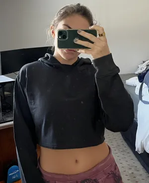Lululemon crop sweatshirt thumbnail 1