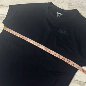 Hoka Lifestyle Tee Size M NWT thumbnail 9