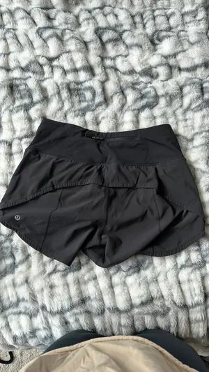 Lululemon Shorts thumbnail 4