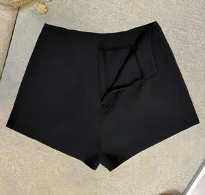 Black dress shorts thumbnail 1