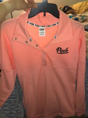 PINK - Victoria's Secret Sweatshirt thumbnail 1