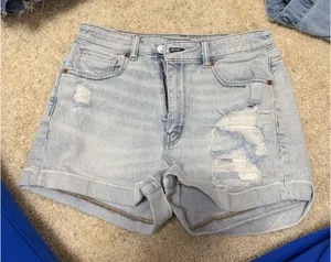 American Eagle Shorts thumbnail 1