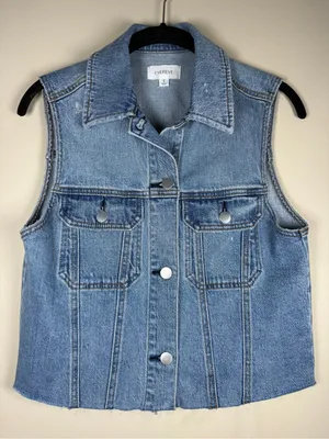 Evereve Denim Vest - Light Blue Wash, Distressed, Cropped - Size Small thumbnail 10