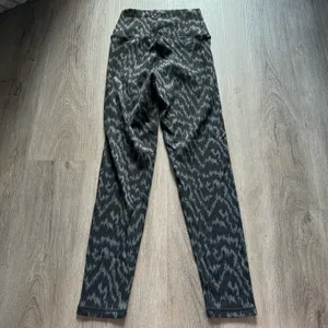 offline by aerie leggings thumbnail 2