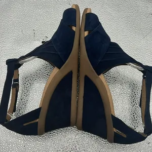 Earth Curvet navy wide wedge sandal size 7D thumbnail 2