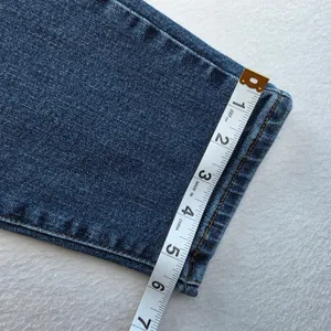 Levis High Waisted Mom Jeans Medium Wash Blue Tapered Leg Denim Size‎ 29 thumbnail 8