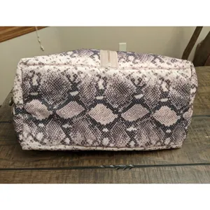 EUC Stella & Dot Crush It Snake Carry On Overnight Weekender Tote Travel Bag thumbnail 13