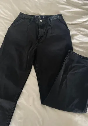 Dad Jeans thumbnail 1