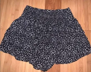 American Eagle Flowy Shorts  thumbnail 2