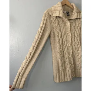 Arizona Jeans Y2K Cable Knit Cardigan Size Medium Tan Button Sweater Chunky Academia thumbnail 2