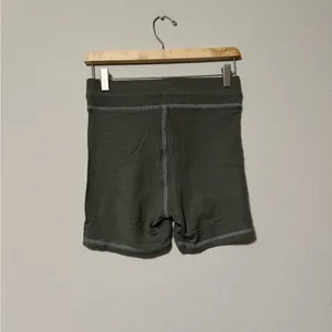 NWT NIA Olive Athletic Shorts Green Size XS thumbnail 2