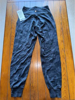 Lululemon Align Jogger High Rise 28” Heritage Camo Black Size 6 NWT thumbnail 2