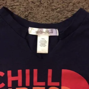 Youth in Revolt T-Shirt Juniors XS Used Cropped thumbnail 4
