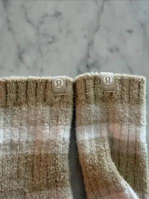 lululemon women’s socks - small thumbnail 3
