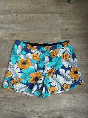 Patagonia Women’s Baggies 5” Shorts Sz S thumbnail 2