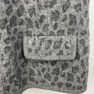 Lisa International Gray Sleeveless Animal Print Zip Up Wool Vest L thumbnail 4