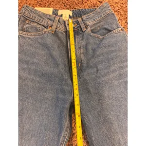 H&M High Waist Mom Jeans Women's Size 4 Blue Denim Ankle Length thumbnail 8