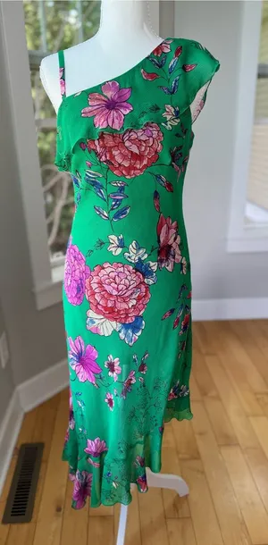 Roz & Ali Emerald Green Floral Asymmetrical One Shoulder Dress Size 6 thumbnail 1
