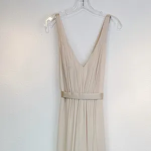 White by Vera Wang Cream Chiffon V Neck Cross Back Full Length Gown Size 4 thumbnail 6