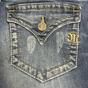 Miss Me 26 X 29 Skinny Mid Rise Denim Jeans Blue 5‎ Pockets Stretch Distressed thumbnail 3