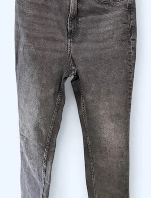 H-m Women's Black and Grey Jeans thumbnail 1