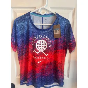 Nike USA Track & Field Dri-FIT Tee Size Medium NWT‎ thumbnail 3