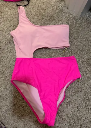 Shein One-Piece Swimsuit thumbnail 1