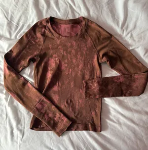 Lululemon Roasted Brown / Brier Rose Swiftly Tech Long Sleeve Shirt Size 2 thumbnail 1