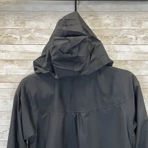 Nike Womens M Jacket‎ Reversible Black Fit Dry Hidden Hood Running Cycling Logo thumbnail 13
