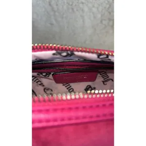 Juicy Couture Pink Shoulder Bag with Textured Design and Metallic‎ Accents thumbnail 8